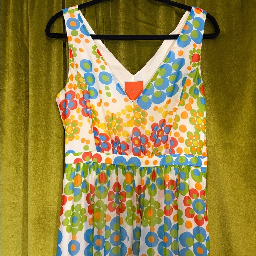MODCLOTH 1970s style retro mod geometric dot maxi dress. Size M. Retail $100 - Picture 3 of 8